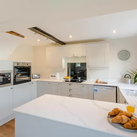 Hébergement de vacances 2 Bed In Oc-t36047