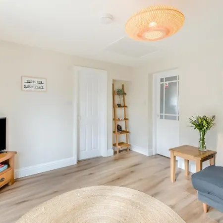 2 Bed In Oc-t36047
