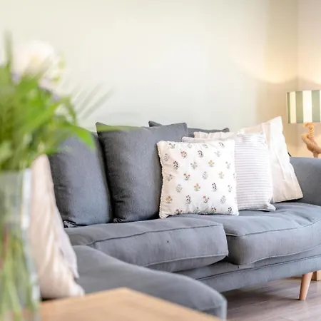 2 Bed In Oc-t36047 Haxby