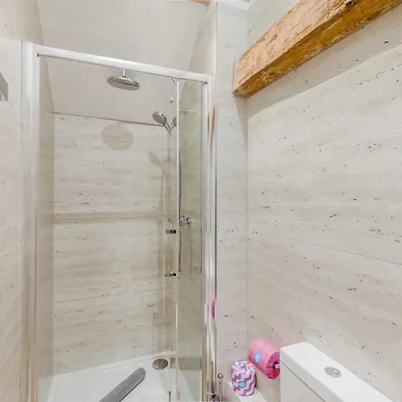 2 Bed In Oc-t36047 Hébergement de vacances Haxby